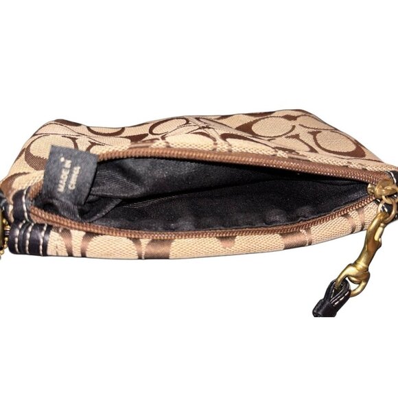 Coach Vtg Brown & Tan Turn-lock Signature Wristlet Handbag, 2-Compartment Mini - Picture 6 of 6
